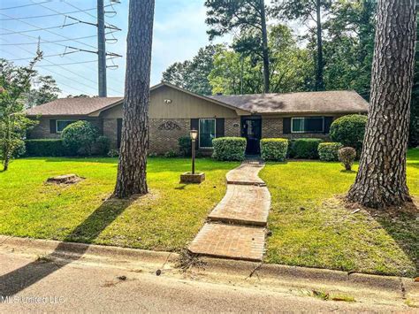 houses for sale 39206|real estate jackson mississippi.